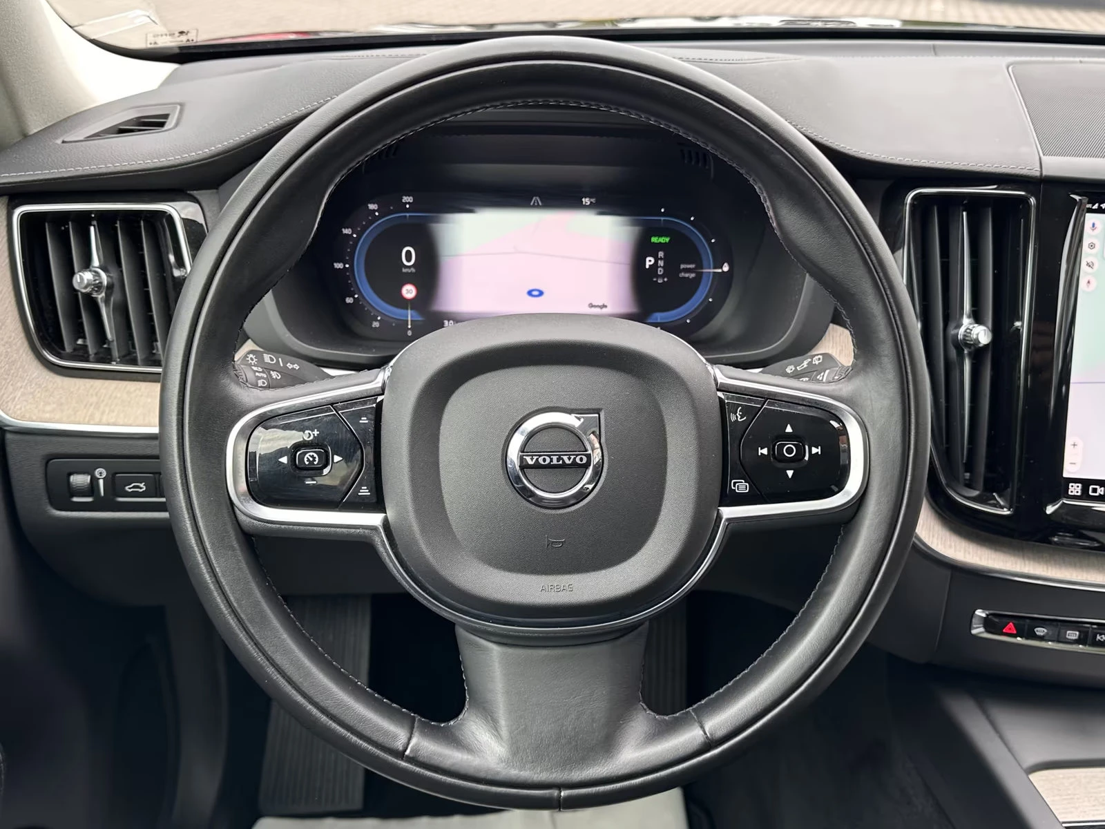 2022 Volvo XC60 INSCRIPTION 398HP PANO MEMO 360 LED DIGI 412g — 12