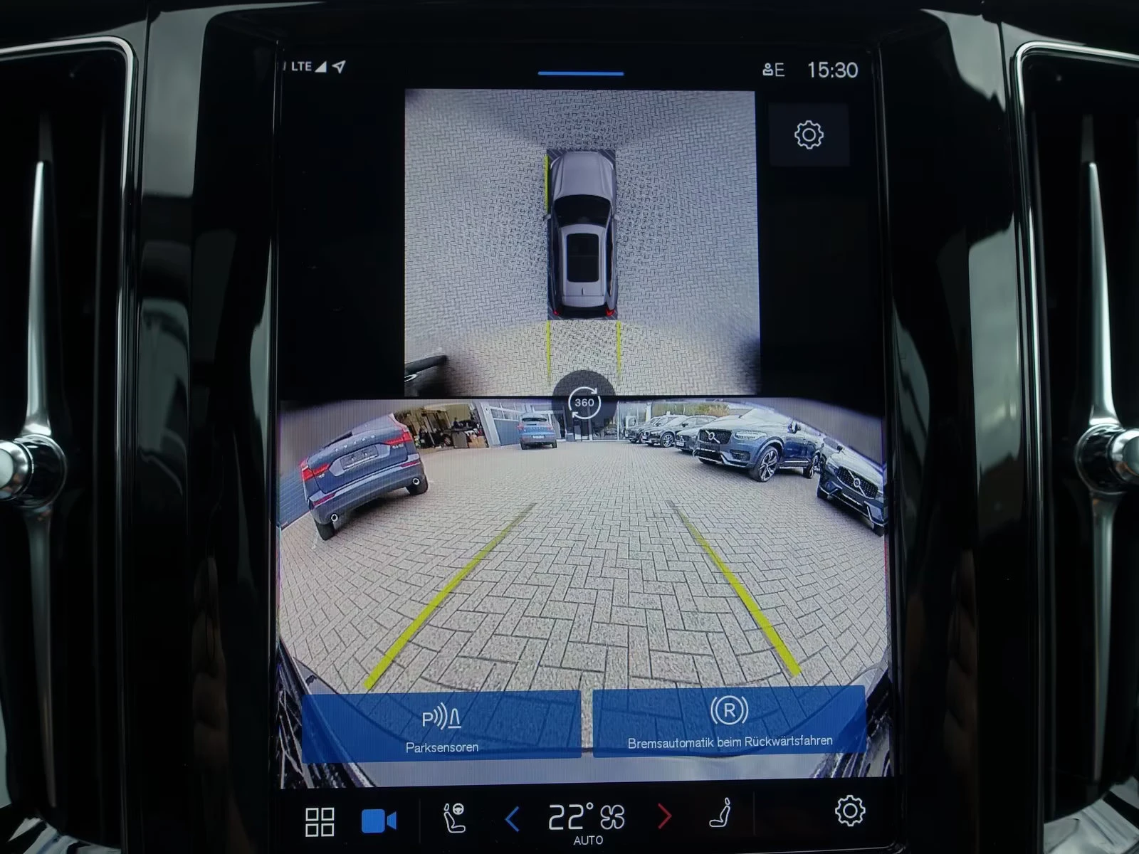 2025 Volvo XC60 ULTRA-BLACK 250HP PANO HUD 360 MEMO H&K LED 468g — 12