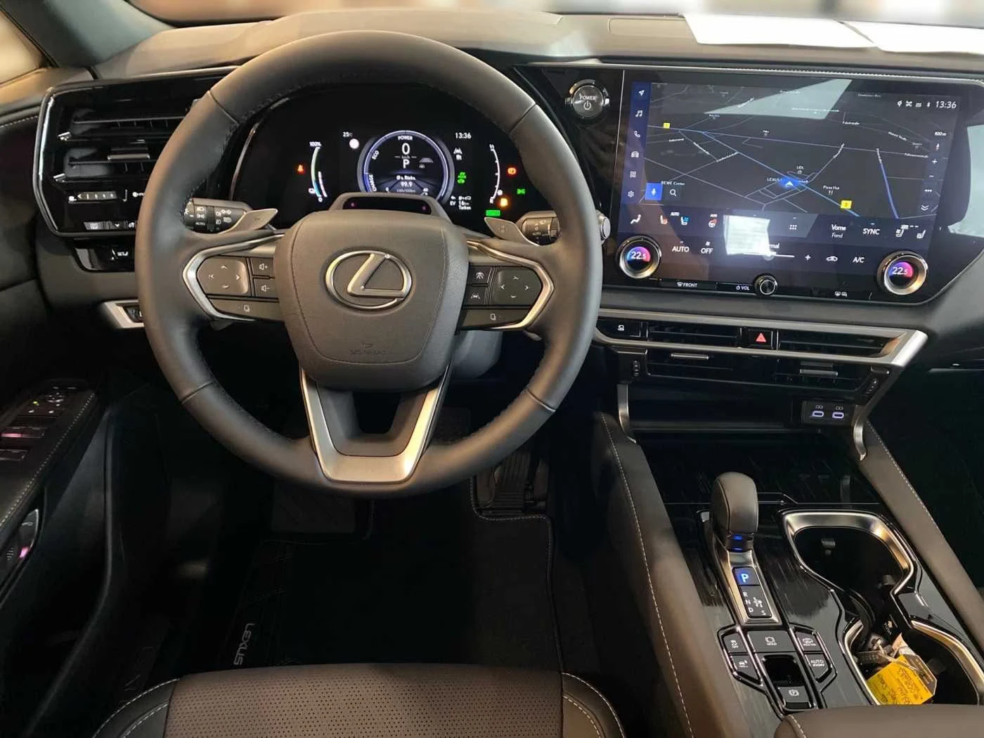 2023 Lexus RX 450h plus 2.5PHEV 309HP F-SPORT PANO HUD 360 KLESS 594g — 9