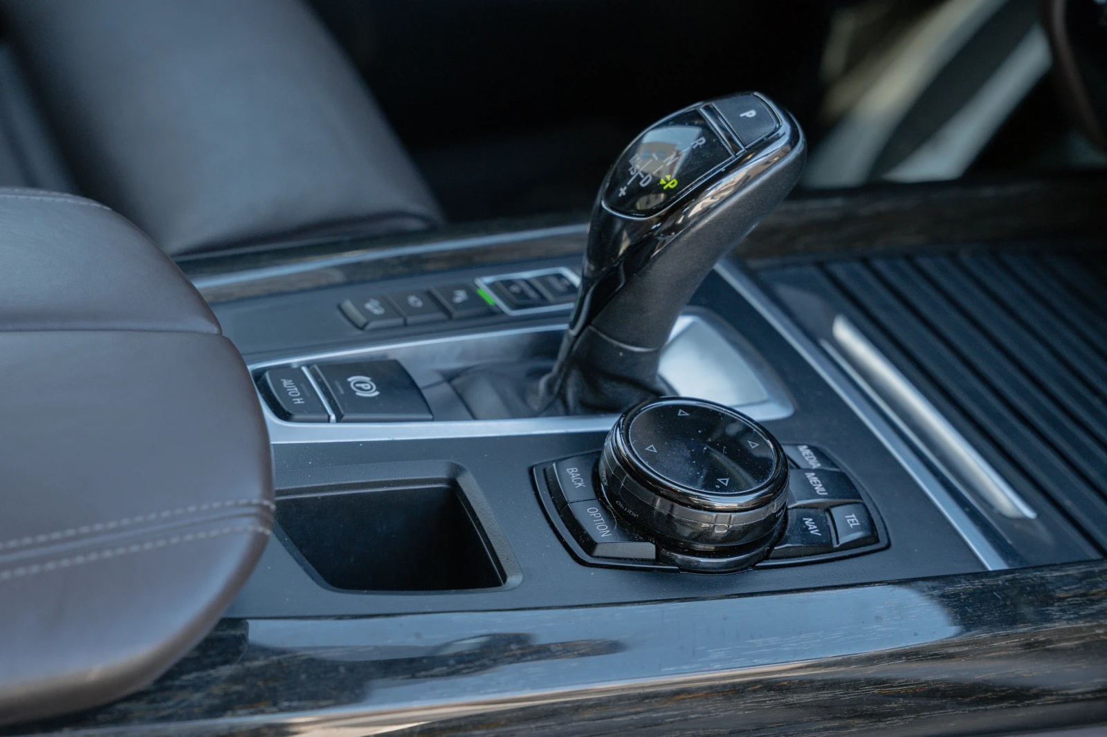 2015 BMW X5 40d 313HP xDRIVE M-PACK HEAD-UP PANORAMA ОБДУХВАНЕ — 12