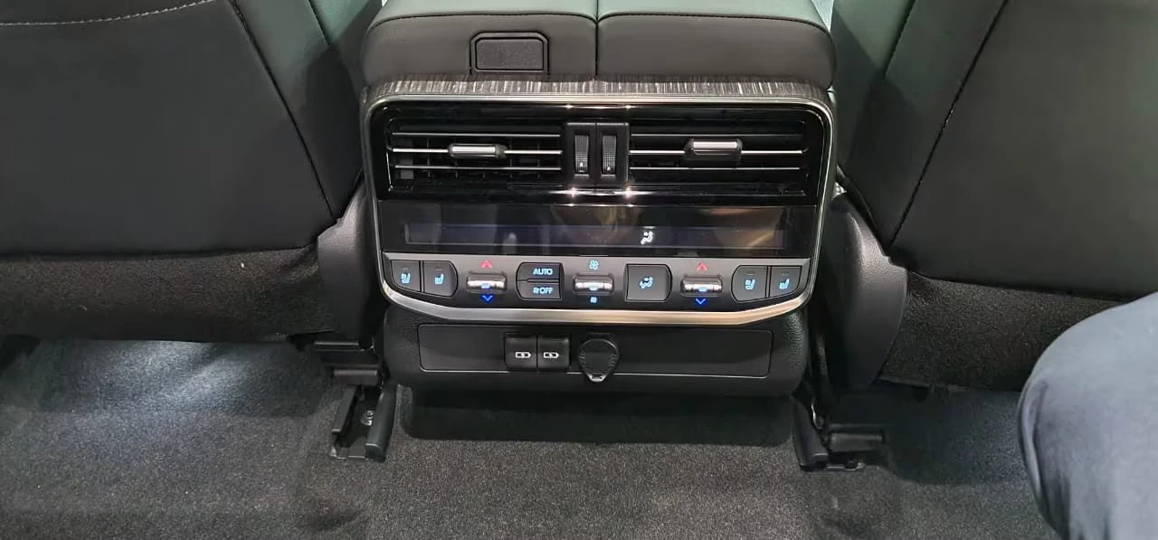 2025 Toyota Land Cruiser НОВ!LC300 70thANV 303HP 360 NAVI DIGITAL 4X4 844V — 16