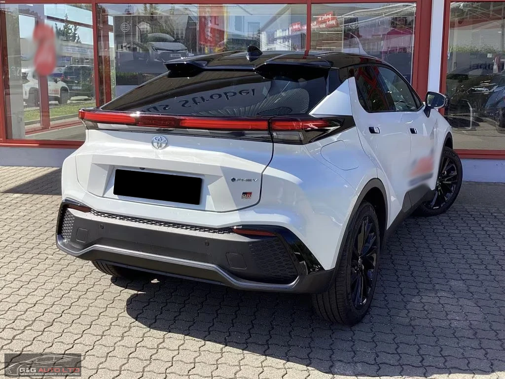 2024 Toyota C-HR 2.0PHEV 223HP GR-SPORT CAM LED CPLAY KLESS 792g — 6