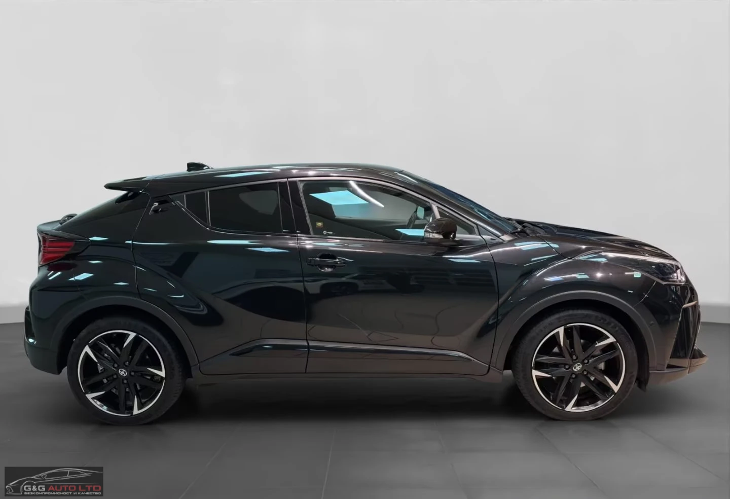 2023 Toyota C-HR 2.0HEV 184HP GR-SPORT CAM JBL LED NAVI CPLAY 794g — 6