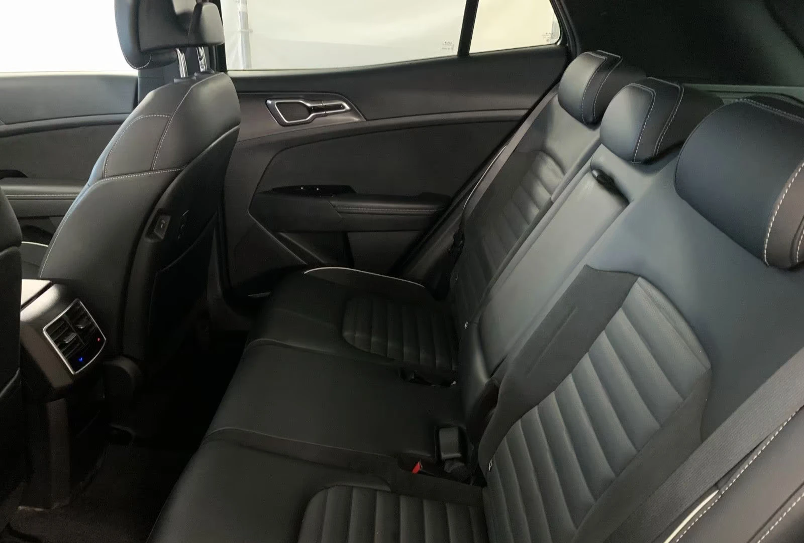2022 Kia Sportage 1.6PHEV 265HP GT-LINE 4WD PANO 360 H&K MEMO 804g — 13
