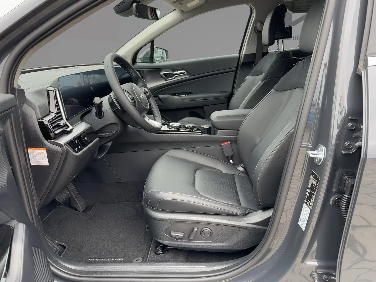 2025 Kia Sportage 1.6PHEV 252HP SPIRIT 360 NAVI ACC KLESS 806g — 7