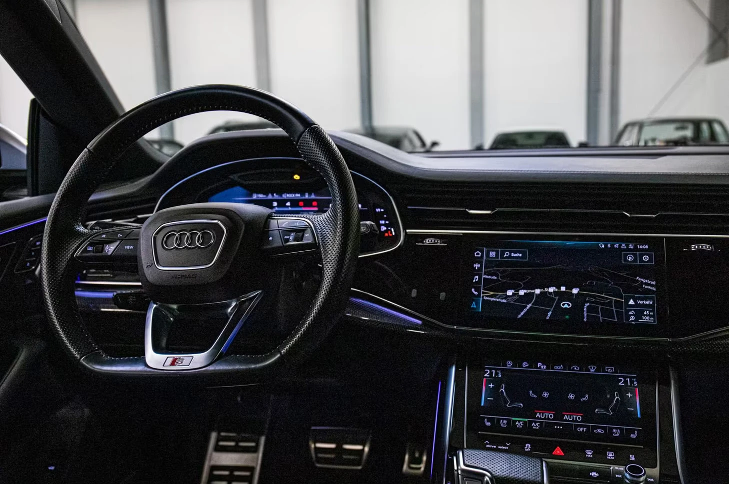 2020 Audi SQ8 4.0TDI 435HP MASSAGE PANO 360 B&O HUD MEMO 824g — 12