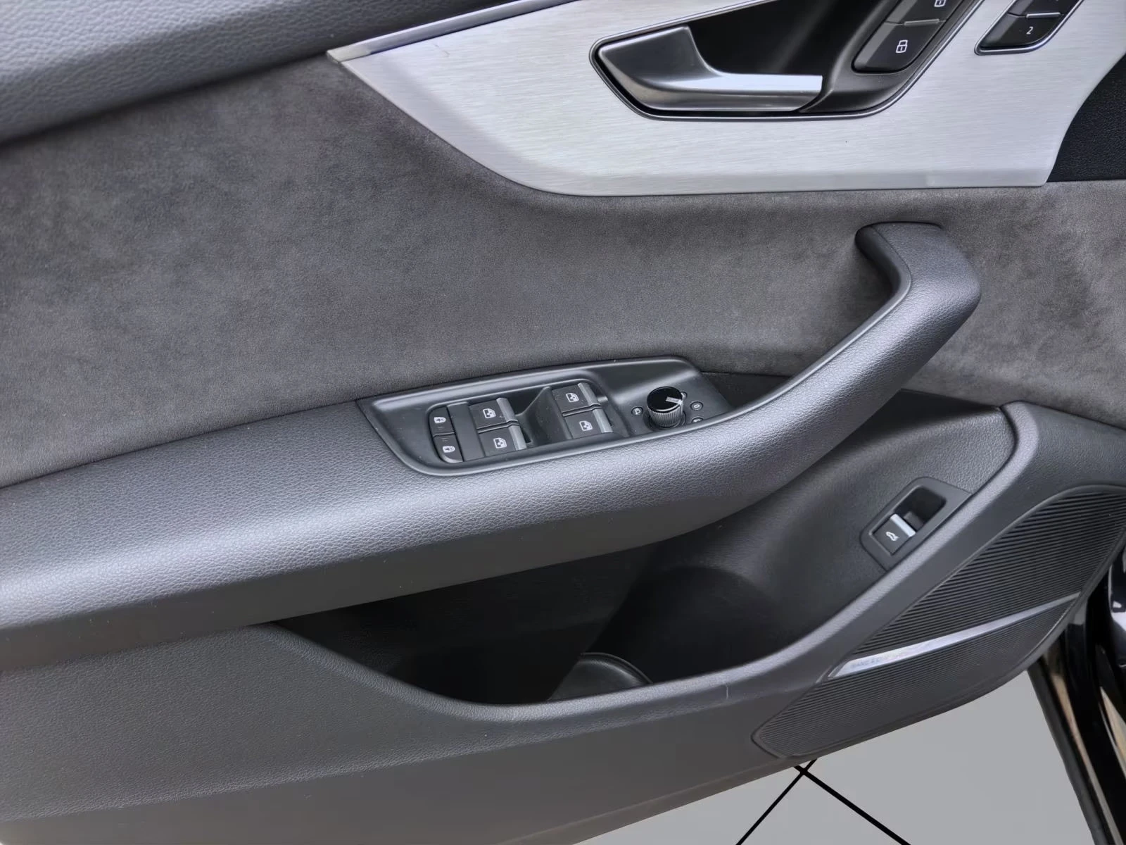 2020 Audi SQ8 4.0TDI 435HP PANO MATRIX MEMO B&O HUD 360 824g — 12