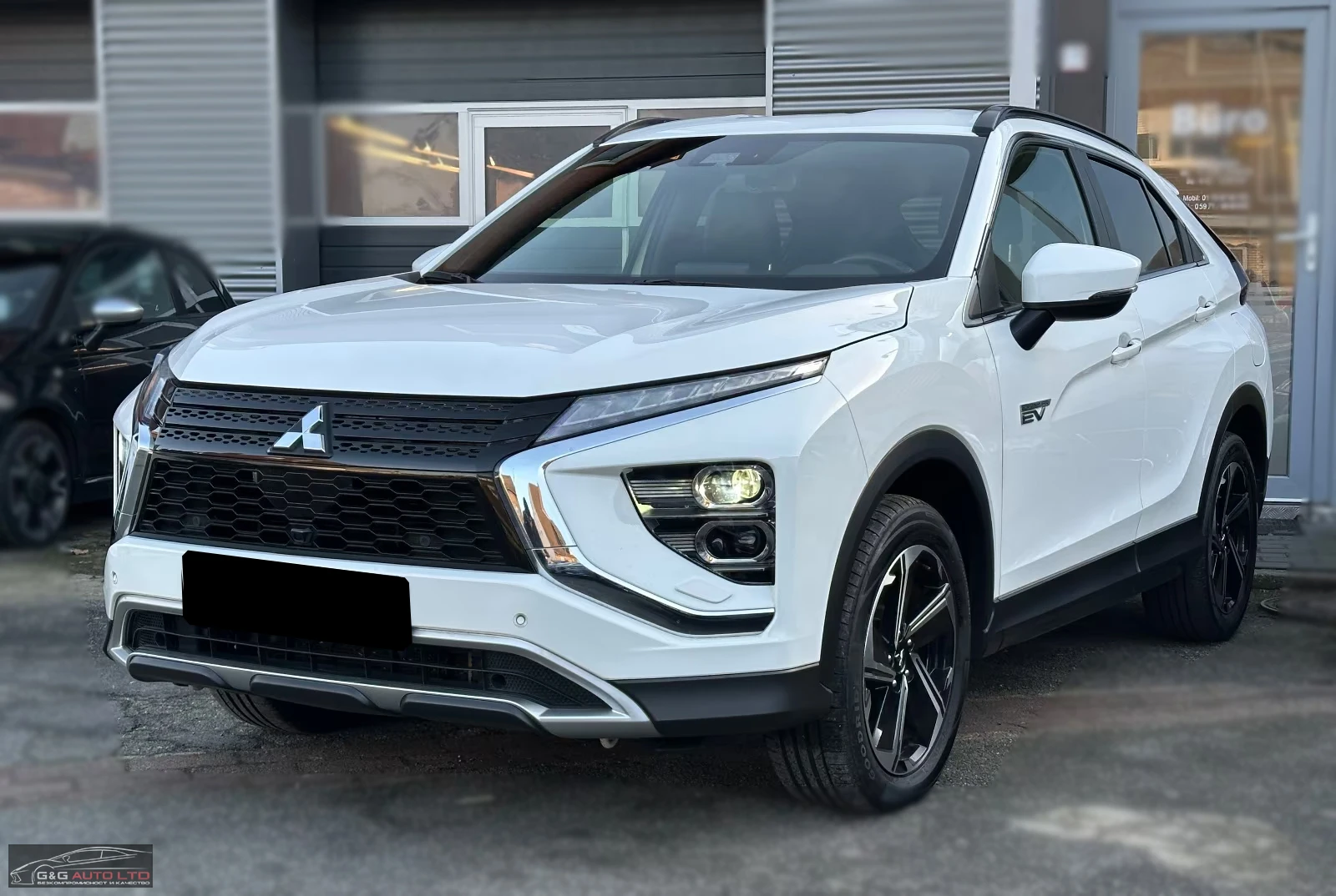 Mitsubishi Eclipse Cross PLUS 188H DISTR NAVI CAM 152h 2022