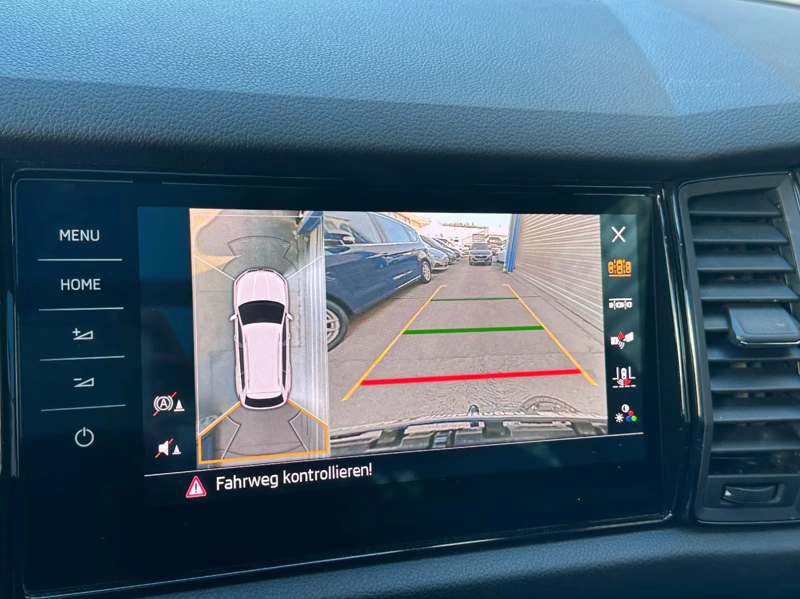 2020 Skoda Kodiaq RS 239HP 4X4 PANO 360 LED AMBIENT 154z — 12