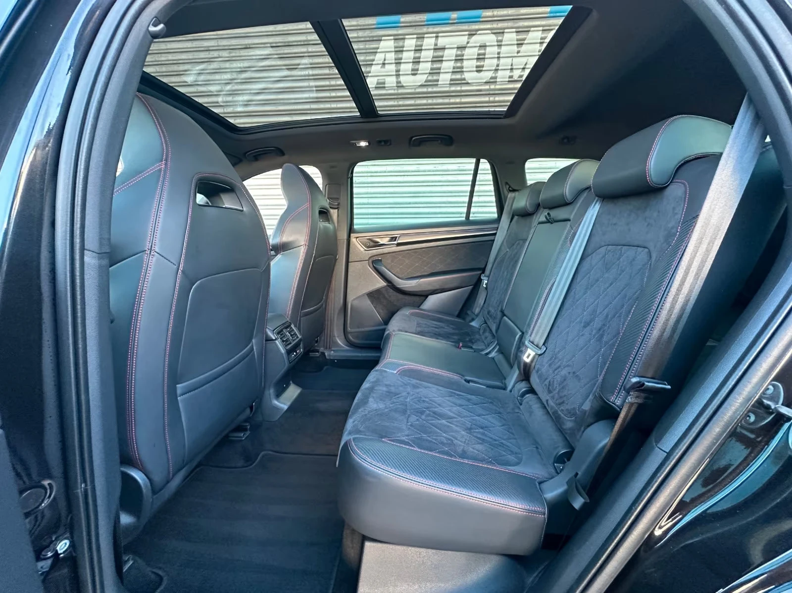 2020 Skoda Kodiaq RS 239HP 4X4 PANO 360 LED AMBIENT 154z — 11
