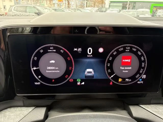 2025 Skoda Kodiaq SELECTION 150HP MATRIX 360 PANO 156z — 11