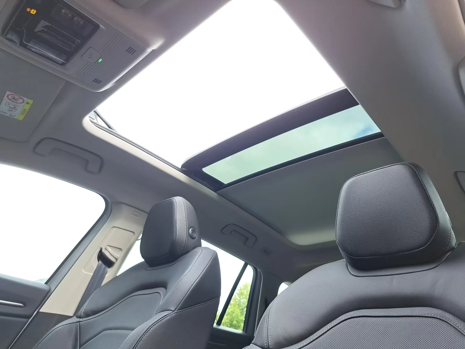 2025 Skoda Kodiaq НОВ! SELECTION 150HP PANO 360 HUD MATRIX 158z — 11