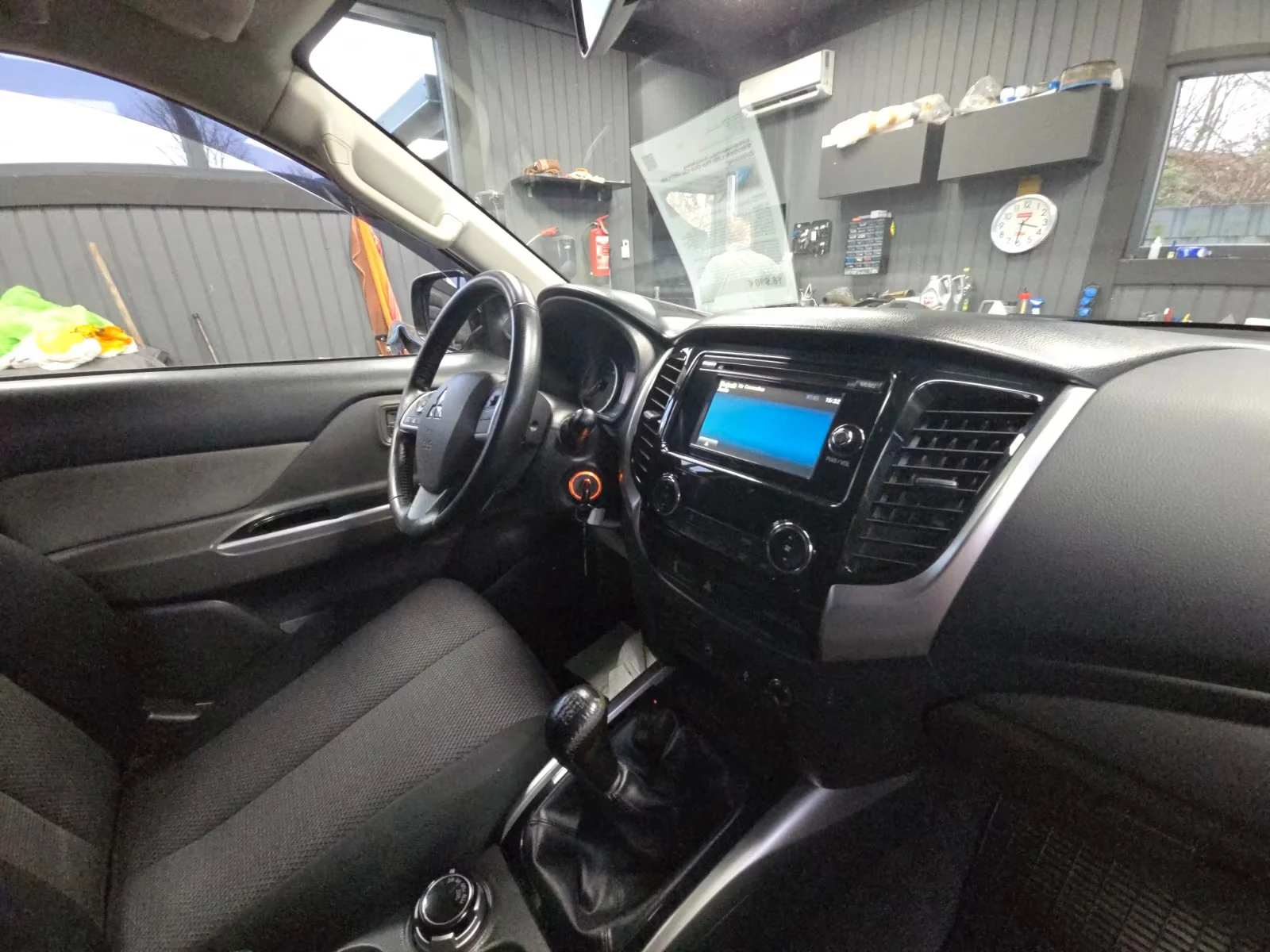 2016 Mitsubishi L200 PLUS CLUB CAB 181HP 4X4 CAM 165h — 6