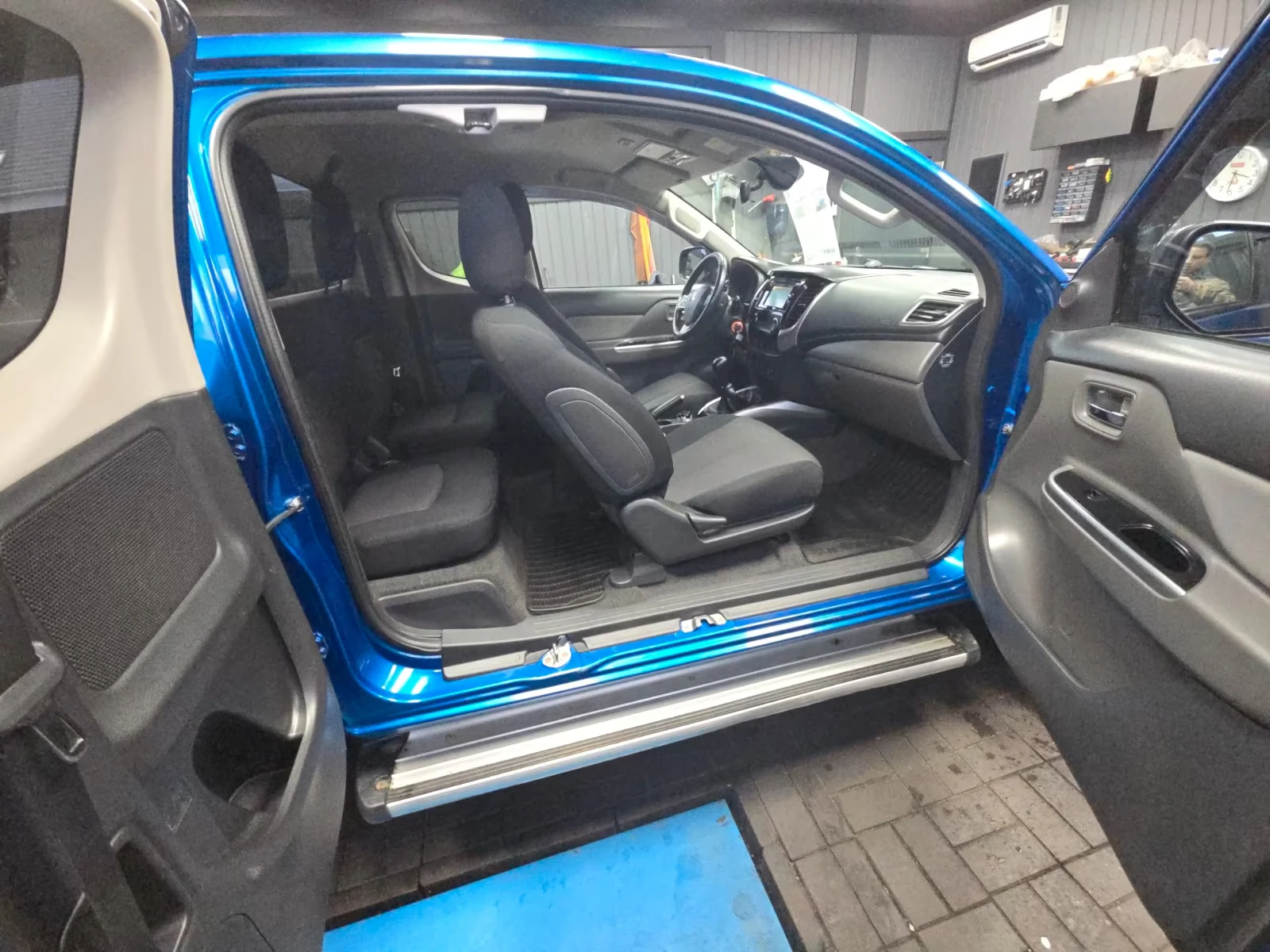 2016 Mitsubishi L200 PLUS CLUB CAB 181HP 4X4 CAM 165h — 10