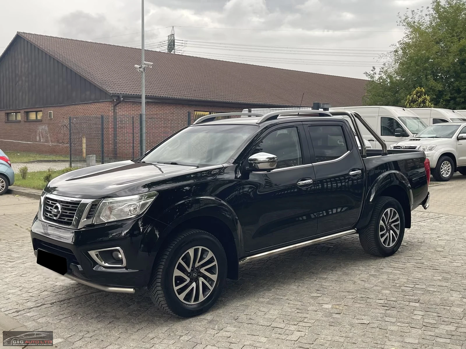 Nissan Navara 2.3 dCi DOKA DOUBLE 190HP 4X4 CAM 168h 2016