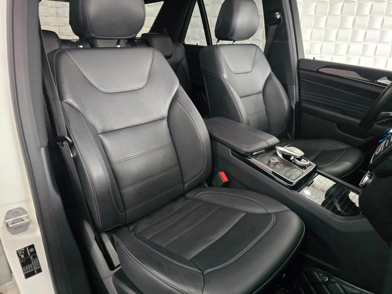2018 Mercedes-Benz GLE 350 4MATIC 258HP AMG PANO CAM MEM 198z — 9