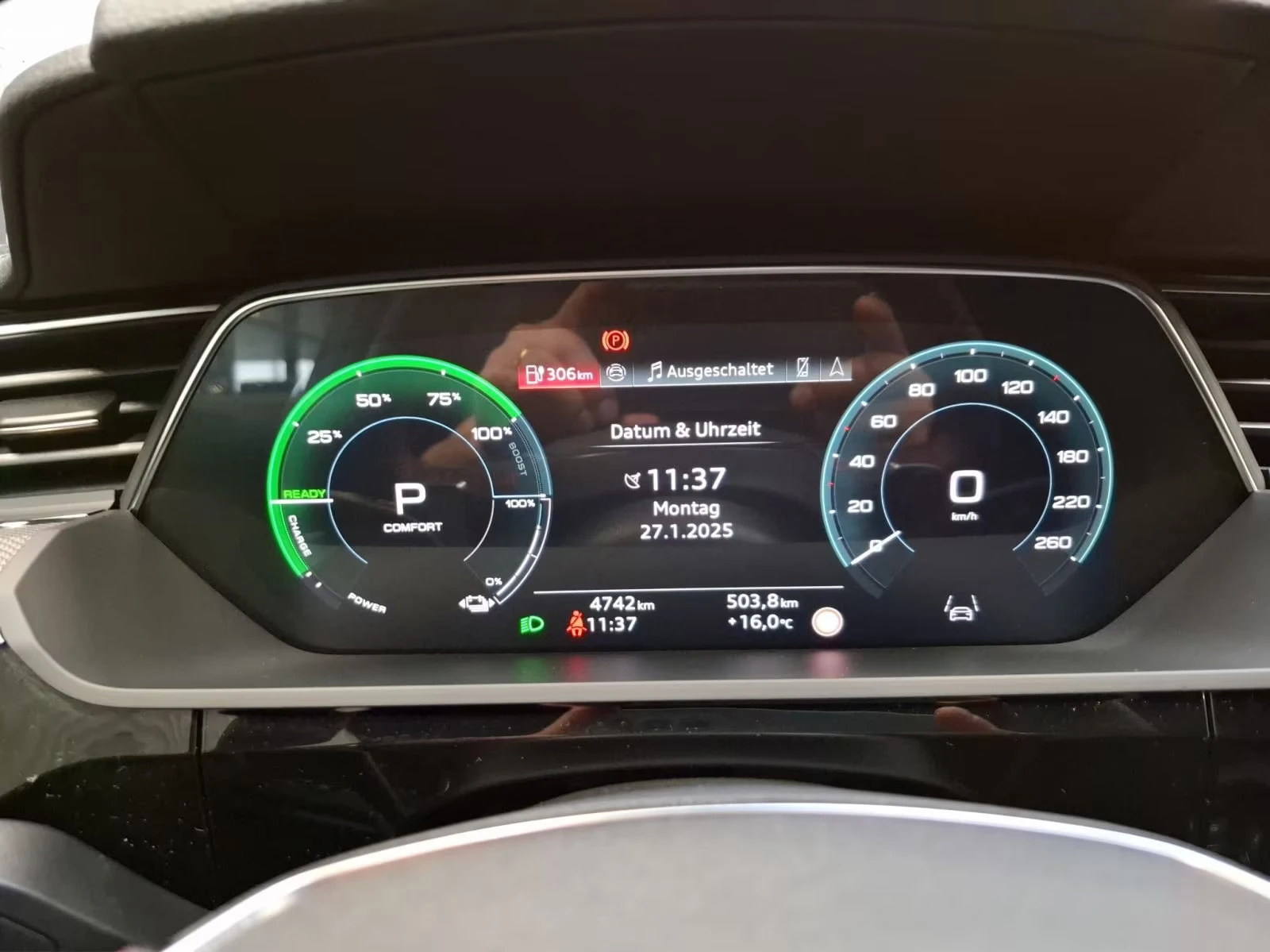 2024 Audi SQ8 e-tron 503HP SPORTBACK HUD 360 MEMO LED 973g — 12