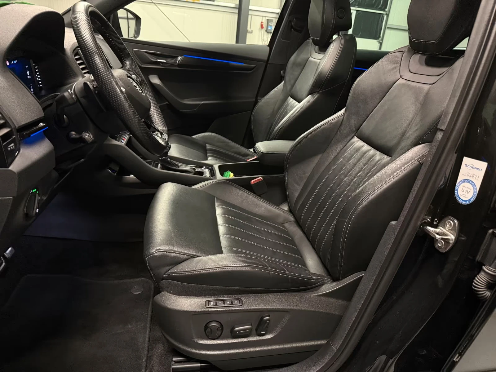 2022 Skoda Karoq 2.0 150HP SPORT 4X4 PANO 360 AMBI DIGITAL ACC 245z — 12