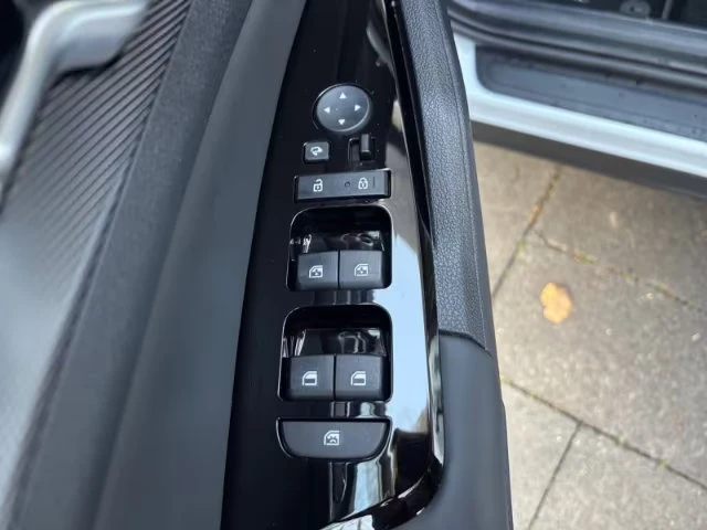 2025 Kia Sportage 1.6PHEV 252HP 4X4 360 NAVI DIGITAL ACC AMBI 262z — 14