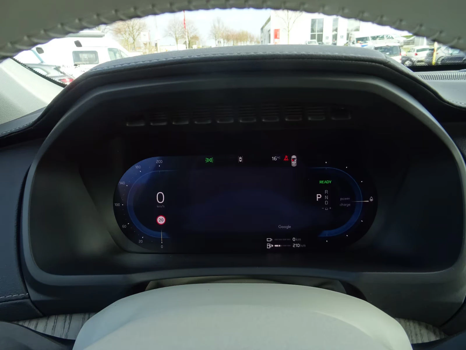 2025 Volvo XC90 PLUS 455HP DARK 4X4 PANO 360 H&K ACC LED 274z — 12