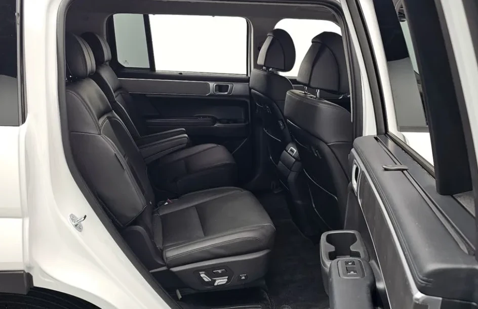 2025 Hyundai Santa Fe 1.6HEV 215HP 360 NAVI HUD LED DIGITAL 4X4 4MC — 10