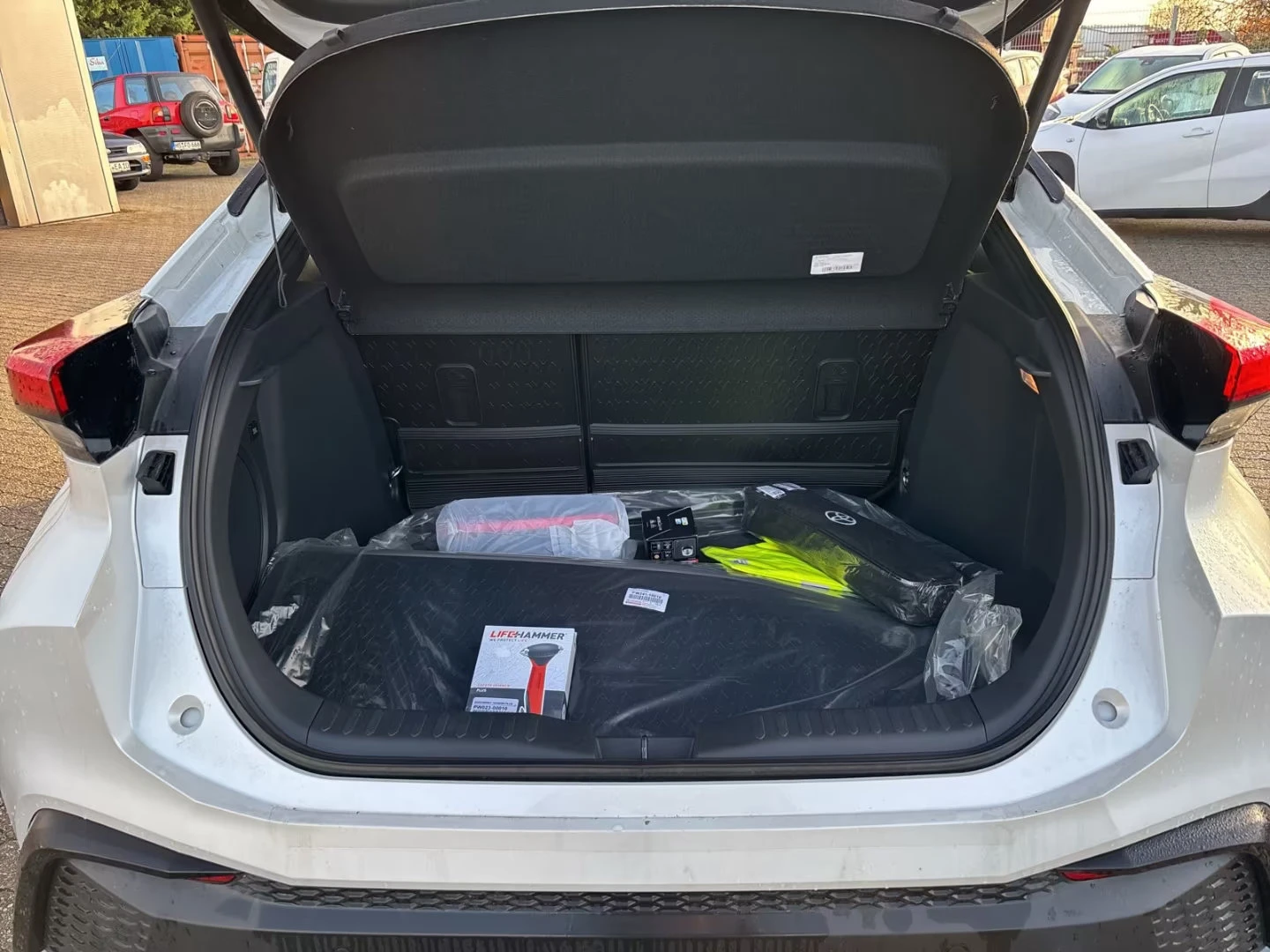 2026 Toyota C-HR НОВ!2.0HEV 197HP GR-SPORT 4X4 360 ACC 316z — 9