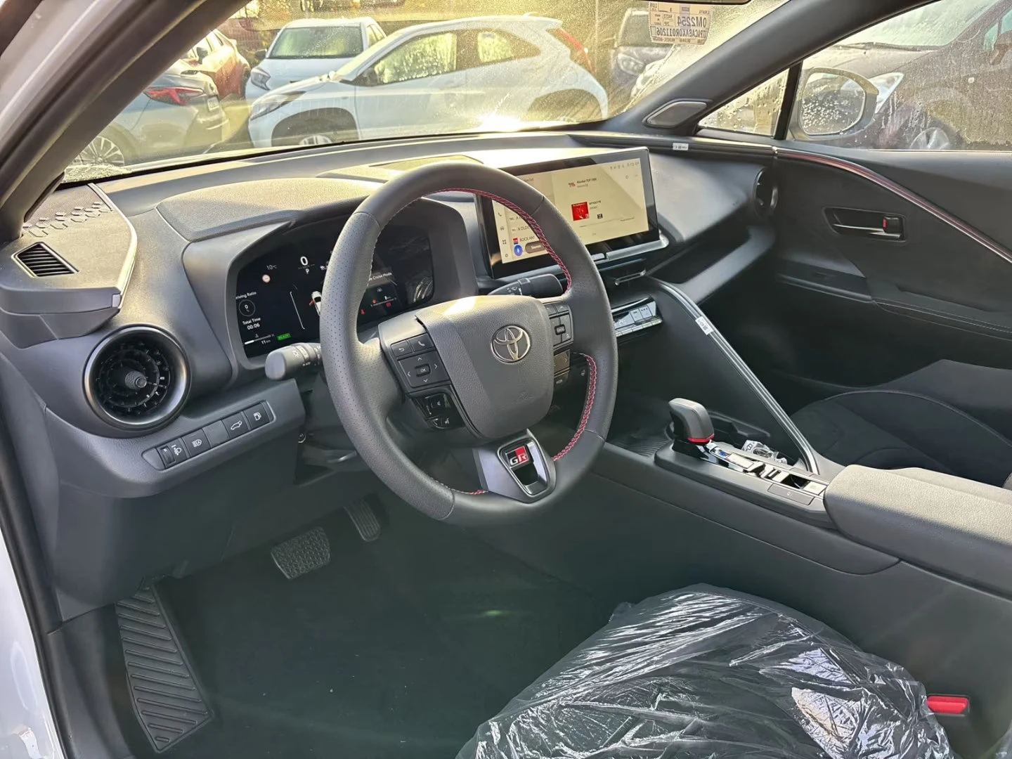 2026 Toyota C-HR НОВ!2.0HEV 197HP GR-SPORT 4X4 360 ACC 316z — 12