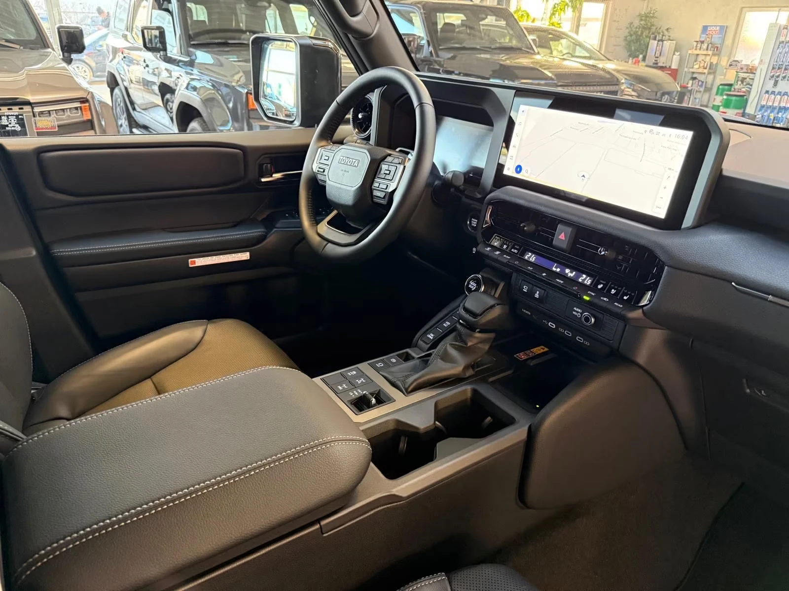 2026 Toyota Land Cruiser НОВ! LC250 204HP EXECUTIVE 360 NAVI LED KLESS 202q — 14