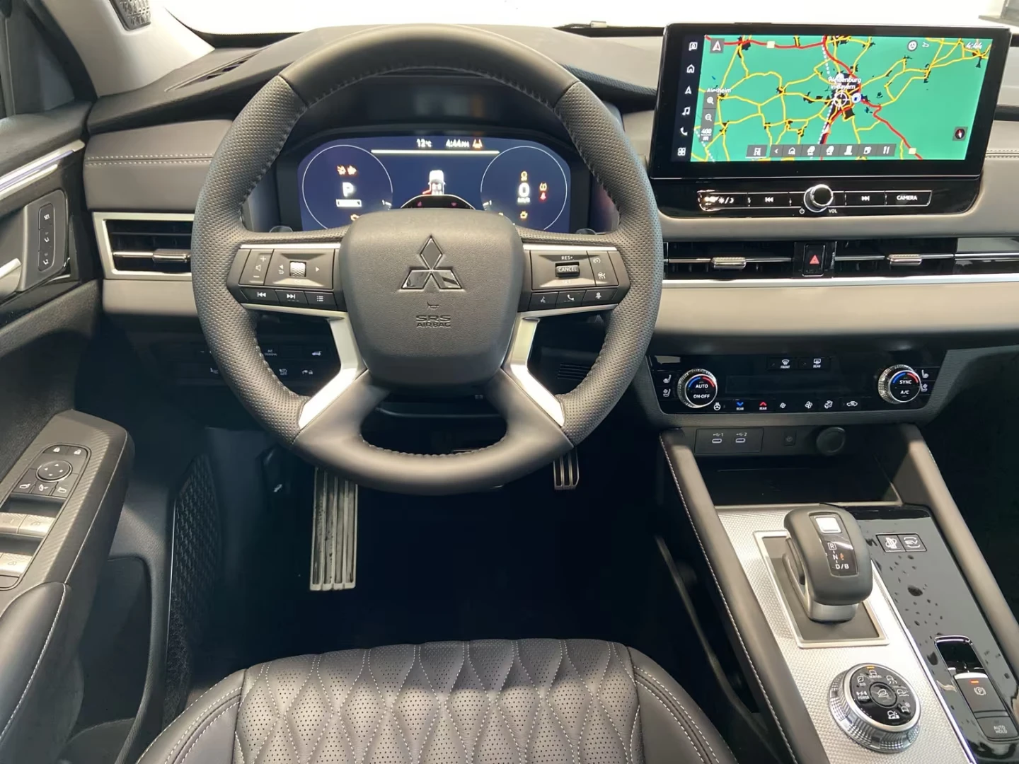 2025 Mitsubishi Outlander 2.4PHEV 306HP TOP PANO 360 HUD YAMAHA 202h — 7
