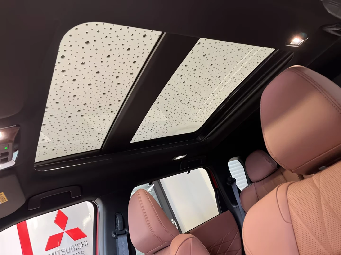 2025 Mitsubishi Outlander 2.4PHEV 306HP TOP LUXURY PANO 360 HUD YAMAHA 203h — 12