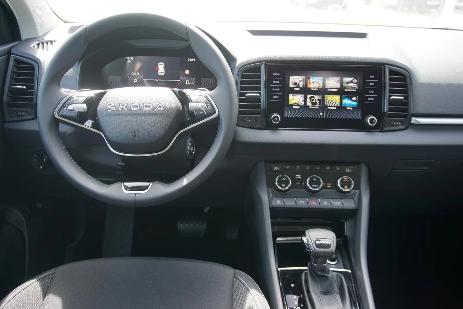 2024 Skoda Karoq 1.5TSI 150HP SELECT DSG AHK CAM NAVI CPLAY 261q — 7