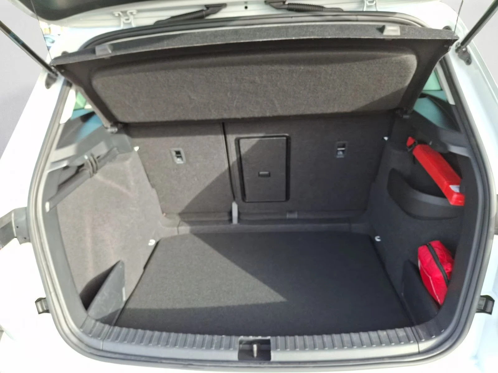 2024 Skoda Karoq 1.5TSI 150HP SELECT ACT DSG CAM DIGI KLESS 262q — 10