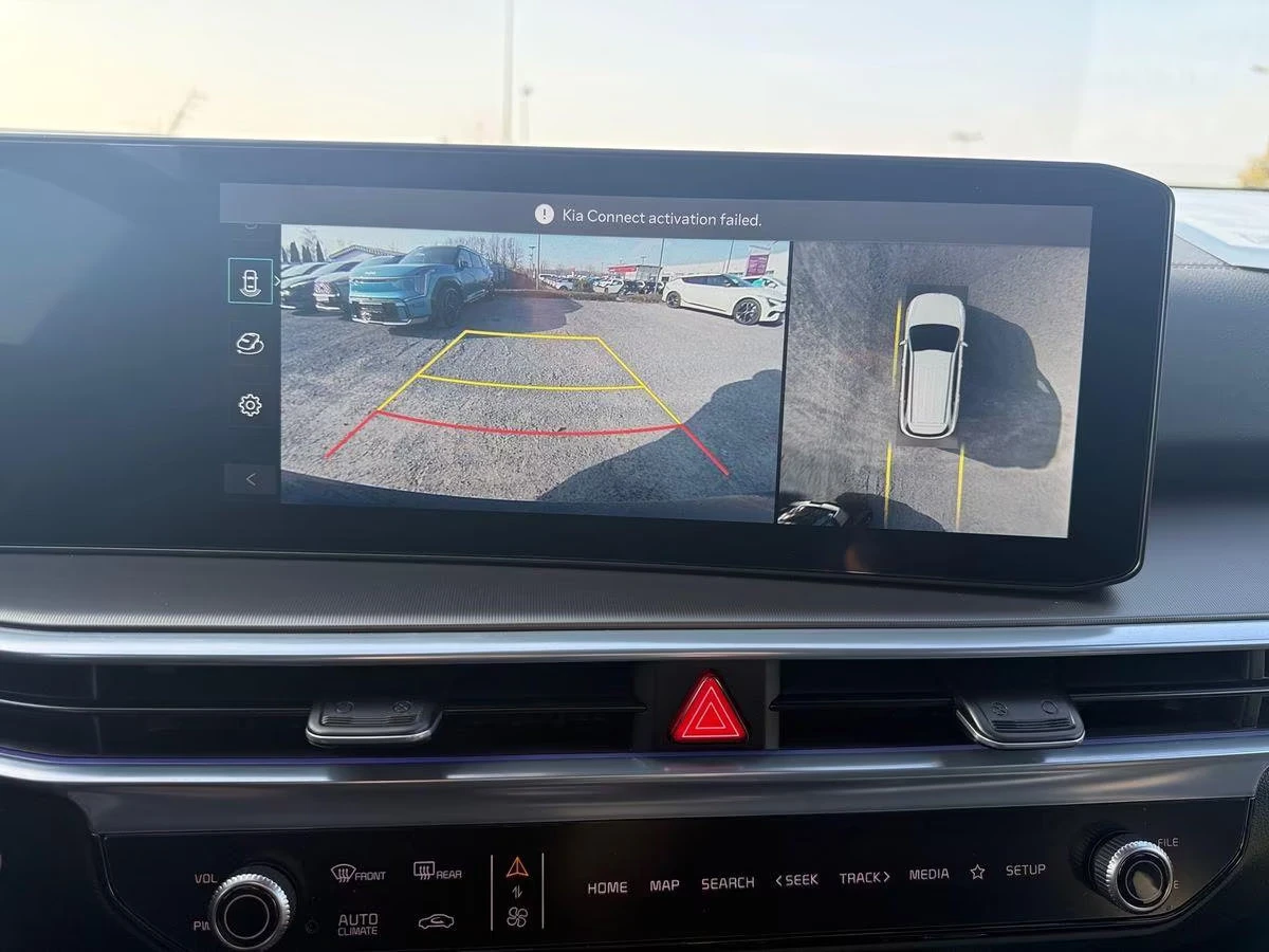 2025 Kia Sorento 1.6HEV 215HP PLATINUM 360 4X4 HUD PANO BOSE 396z — 12