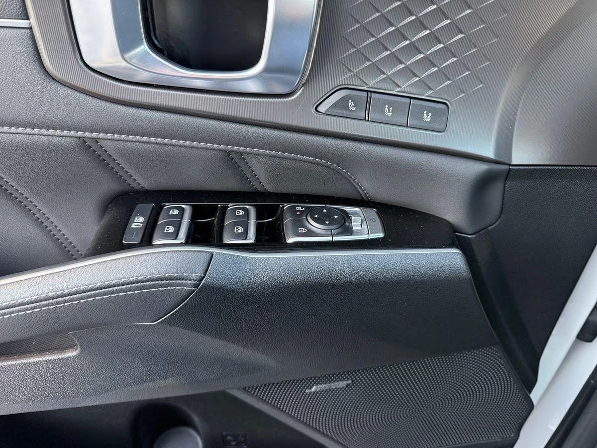 2025 Kia Sorento 1.6HEV 215HP PLATINUM 360 4X4 7SEAT PANO BOSE 397z — 16