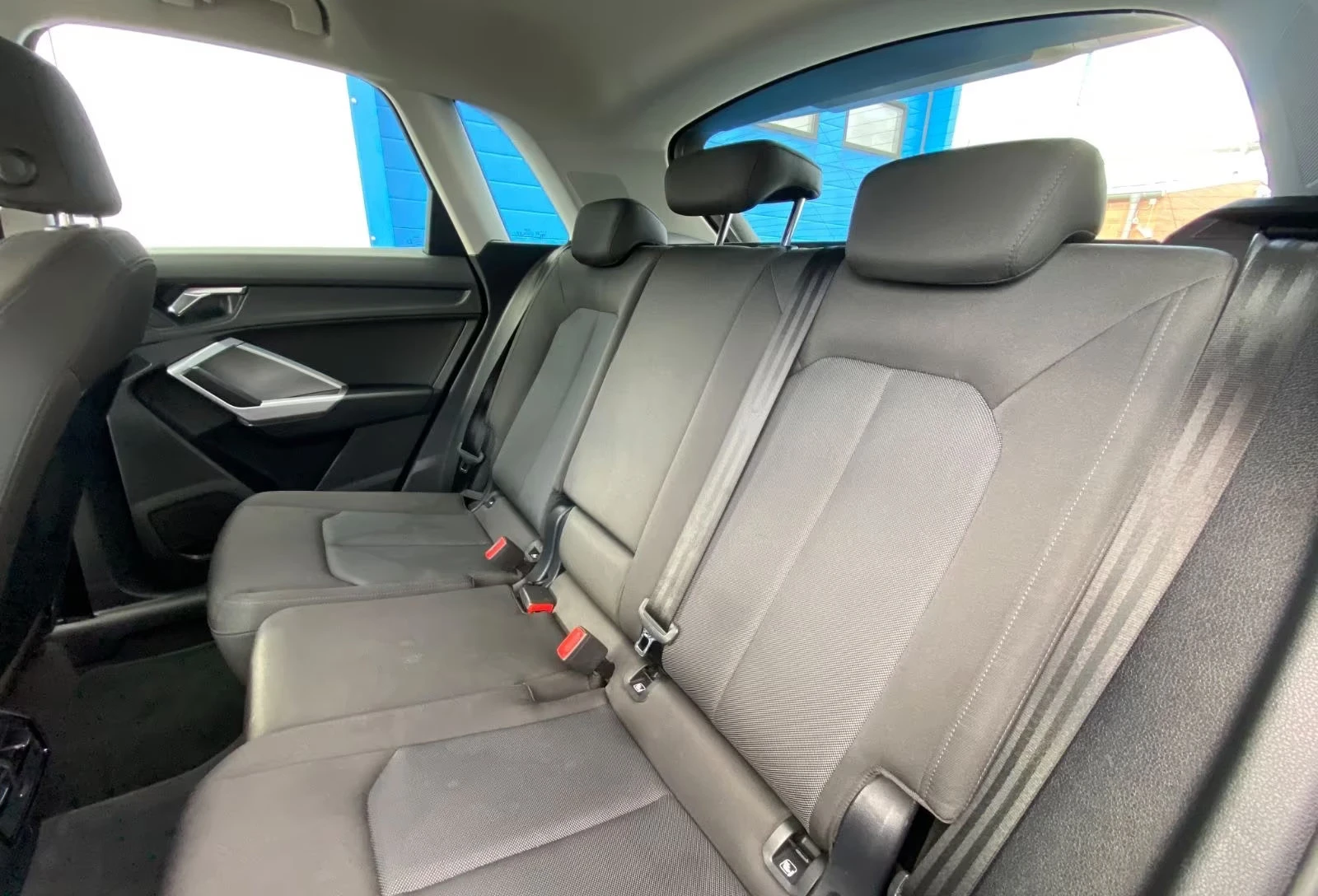2019 Audi Q3 35TFSI 150HP CAM AHK NAVI CPLAY ACC 272q — 14