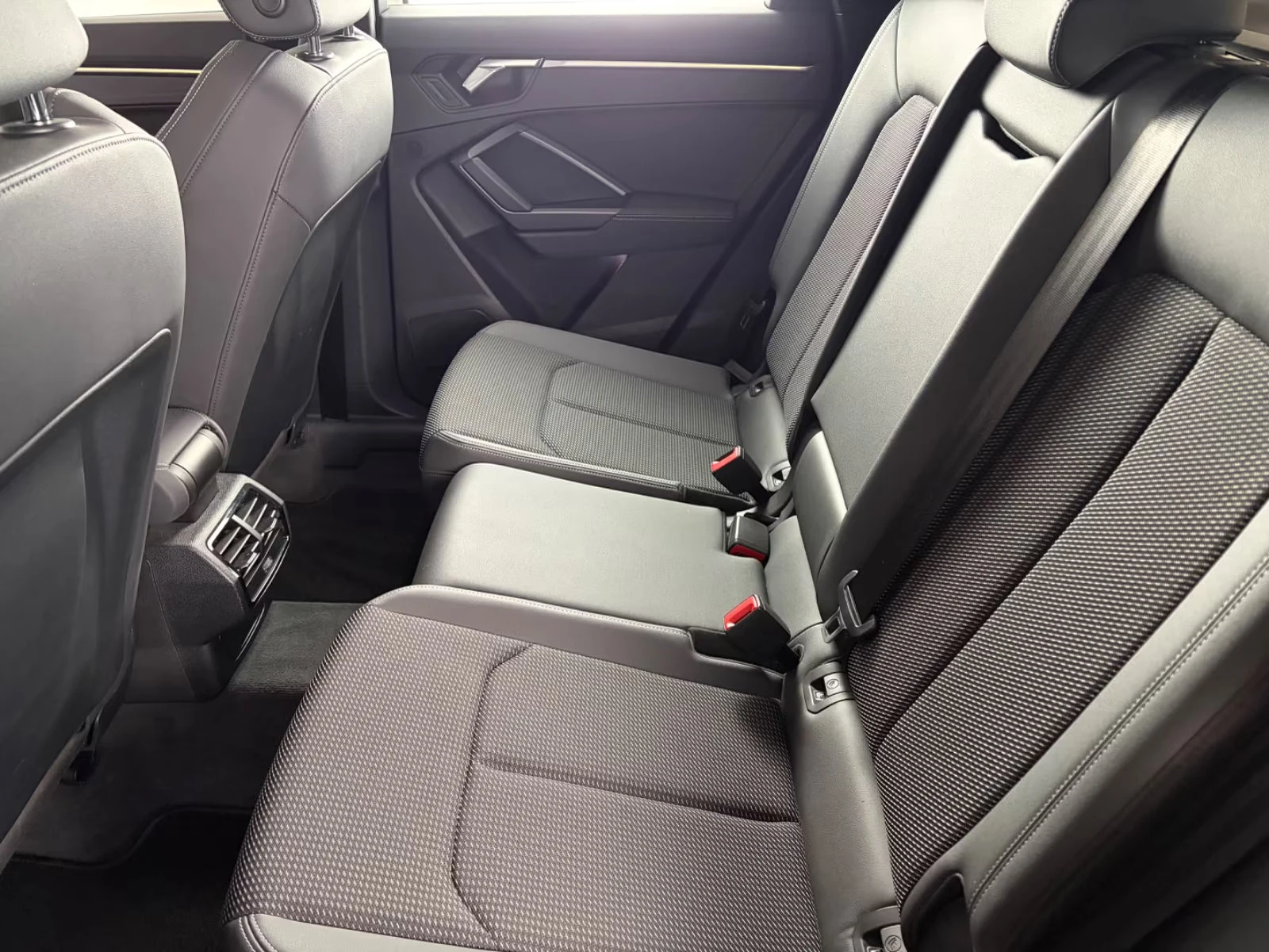 2021 Audi Q3 Sportback 40TFSI 190HP S-LINE PANO 360 SONOS 274q — 15