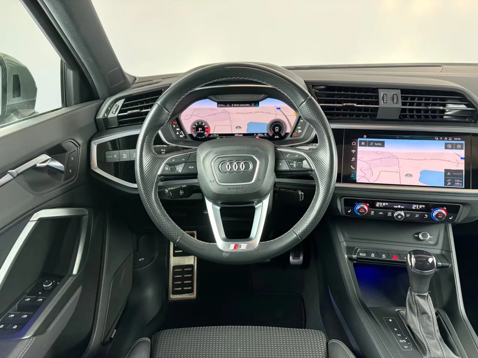 2021 Audi Q3 Sportback 40TFSI 190HP S-LINE PANO 360 SONOS 274q — 10