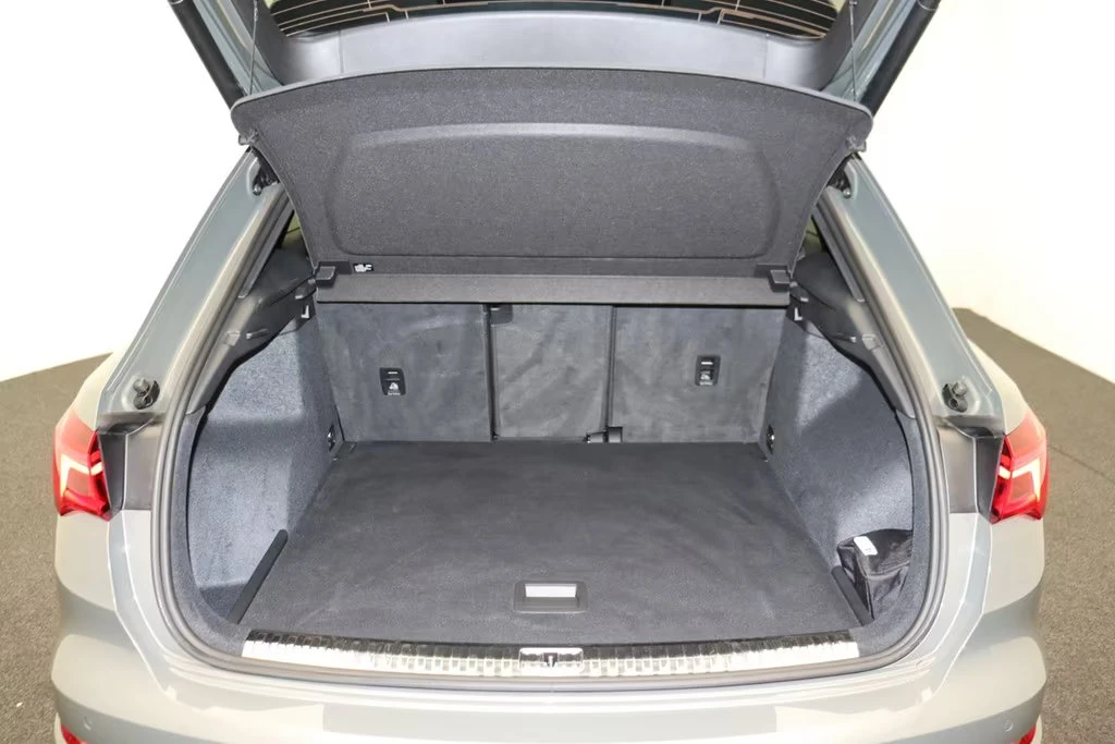 2025 Audi Q3 40TDI 193HP S-LINE QUATTRO MATRIX PANO 360 275q — 14