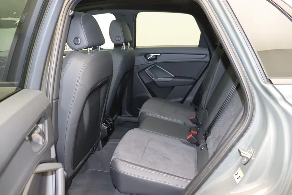 2025 Audi Q3 40TDI 193HP S-LINE QUATTRO MATRIX PANO 360 275q — 13
