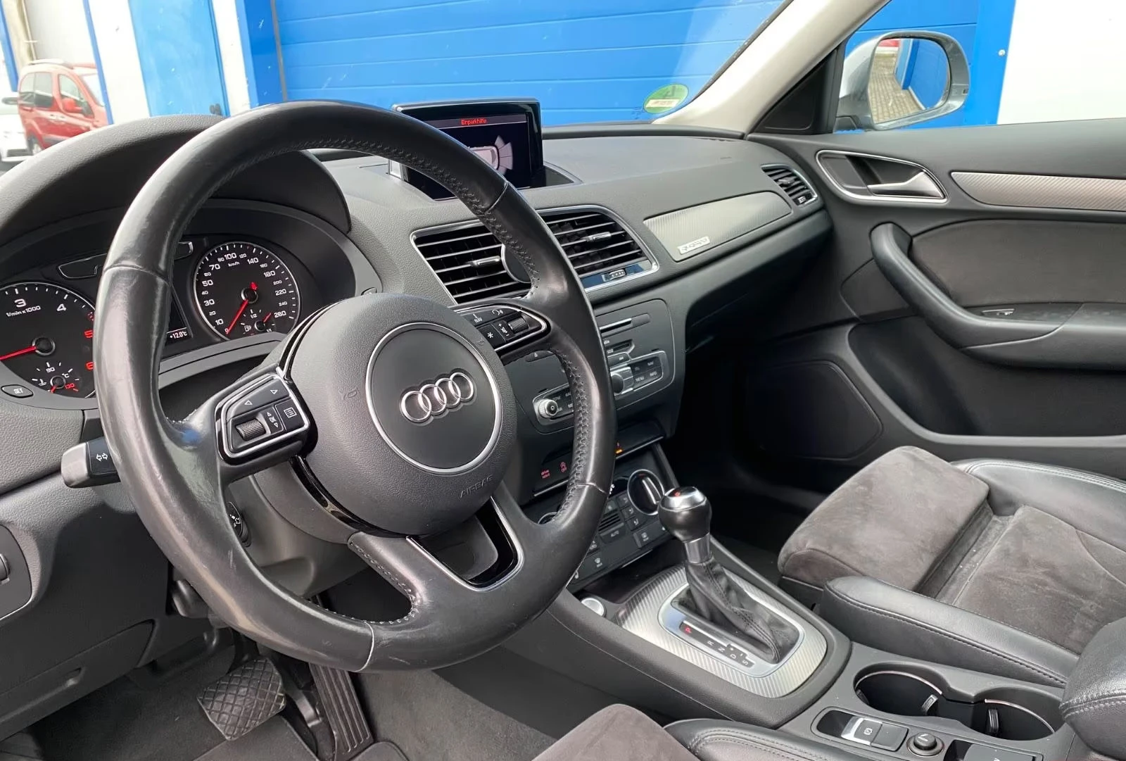 2016 Audi Q3 QUATTRO 184HP S-LINE AHK LED NAVI 278q — 7