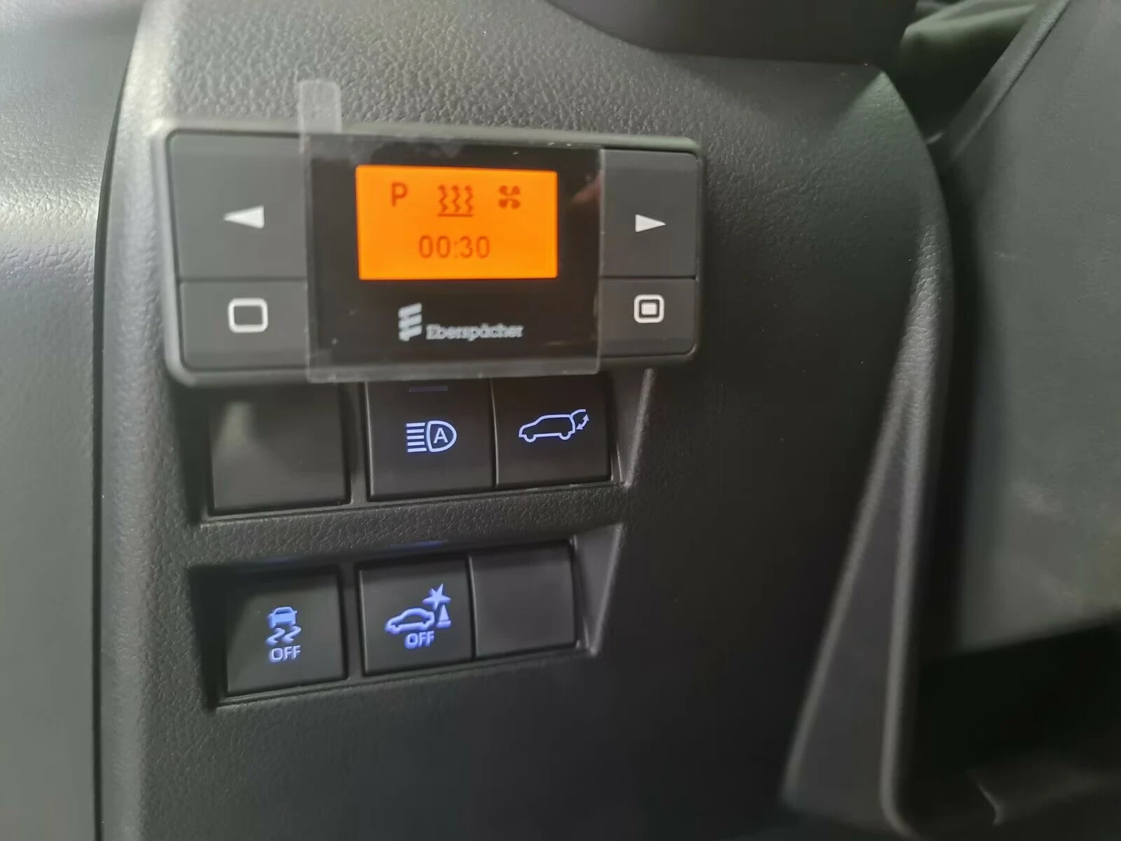 2026 Toyota Land Cruiser LC300 415HP 70thANNIVERSARY HUD 360 MEMO 294q — 12
