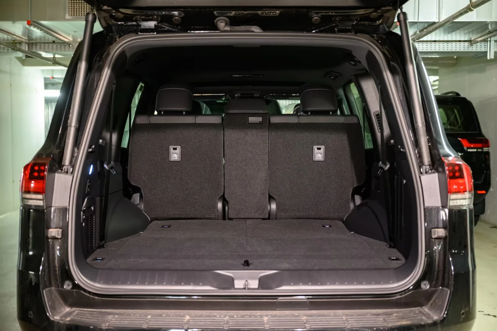 2026 Toyota Land Cruiser НОВ! LC300 415HP PREMIUM 7S PANO 360 JBL TV 298q — 15