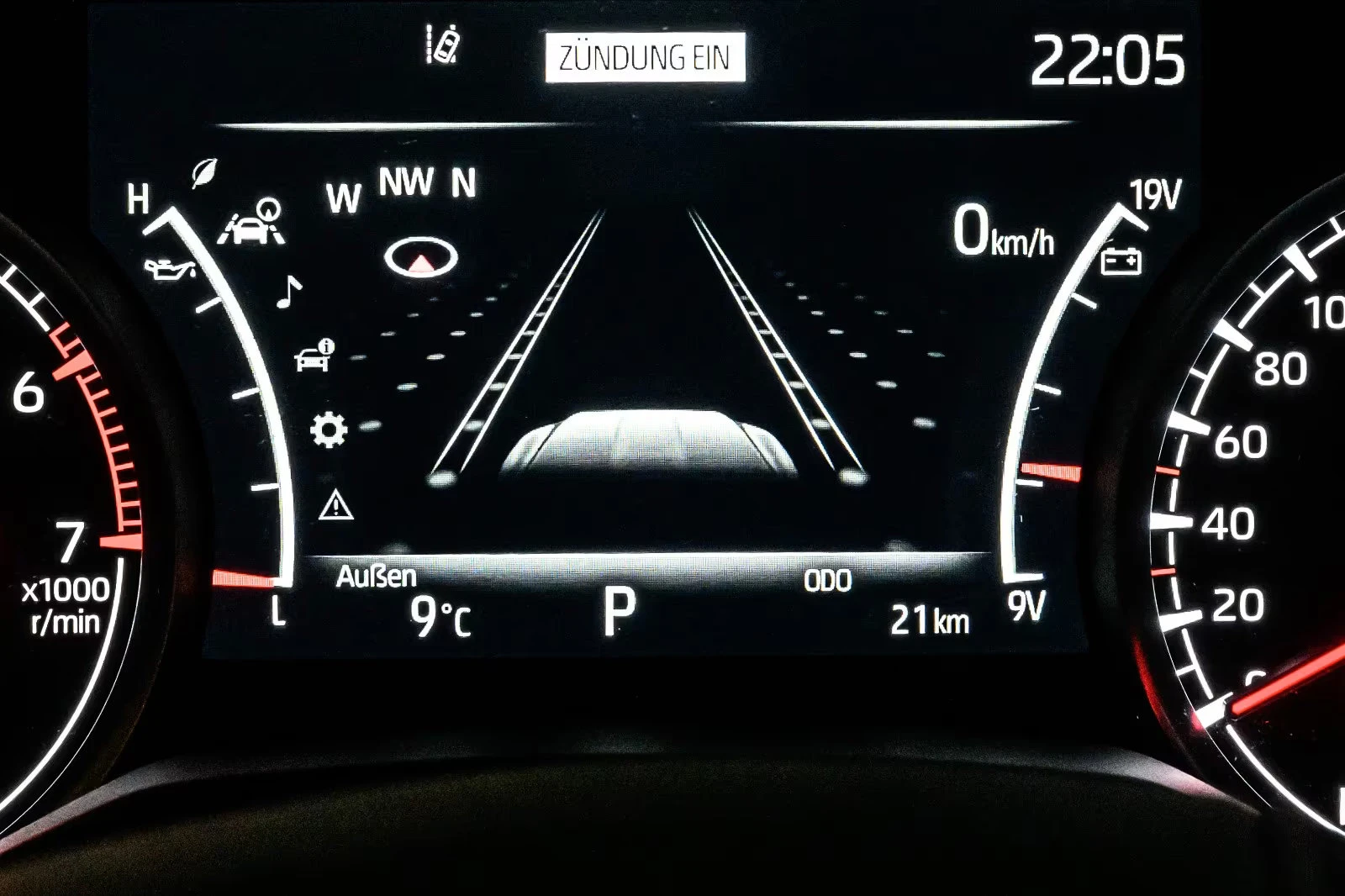2026 Toyota Land Cruiser НОВ! LC300 415HP PREMIUM 7S PANO 360 JBL TV 298q — 7