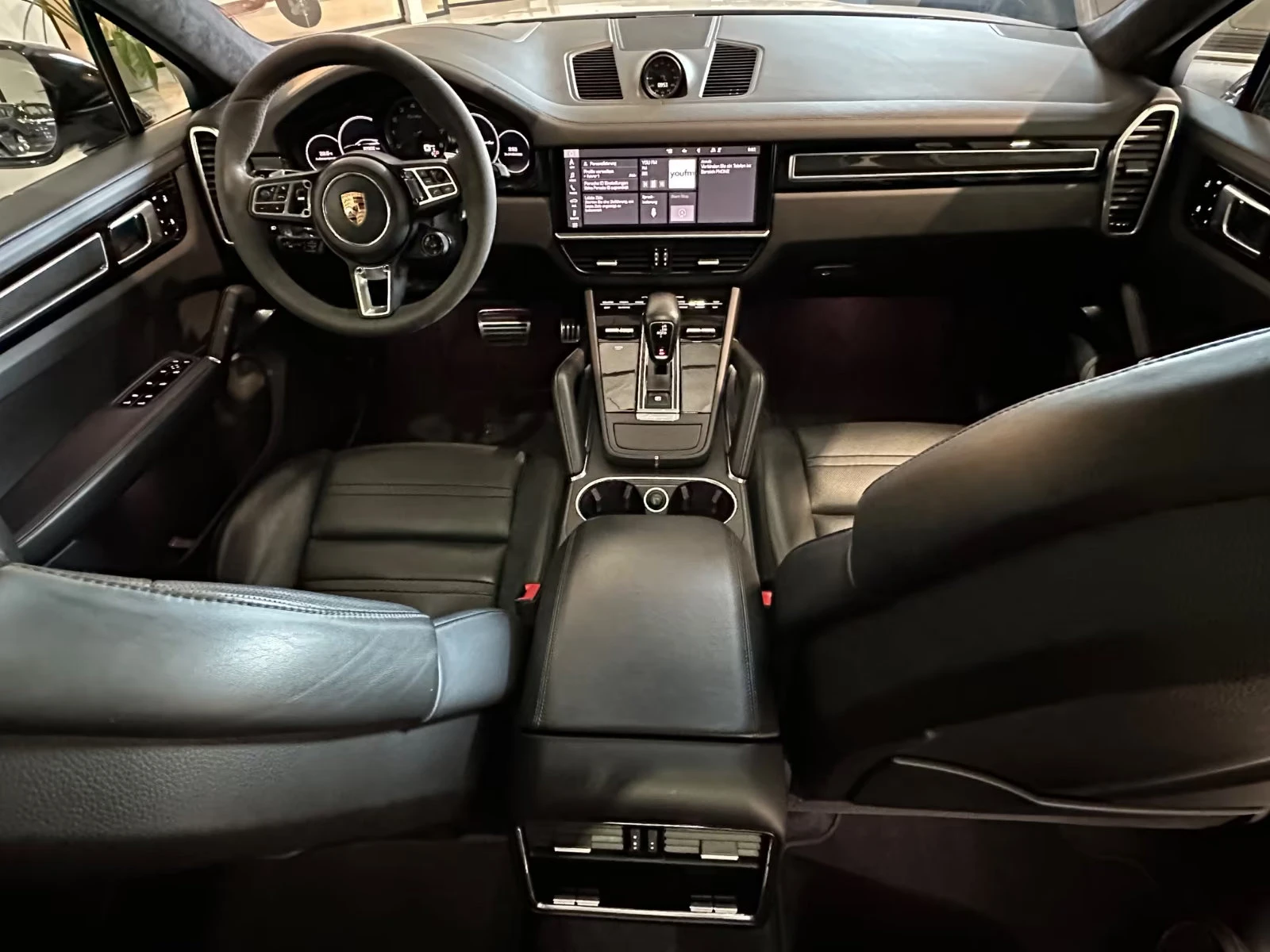 2020 Porsche Cayenne TURBO 549HP COUPE S.CLOSE PANO BOSE 360 HUD 353q — 8