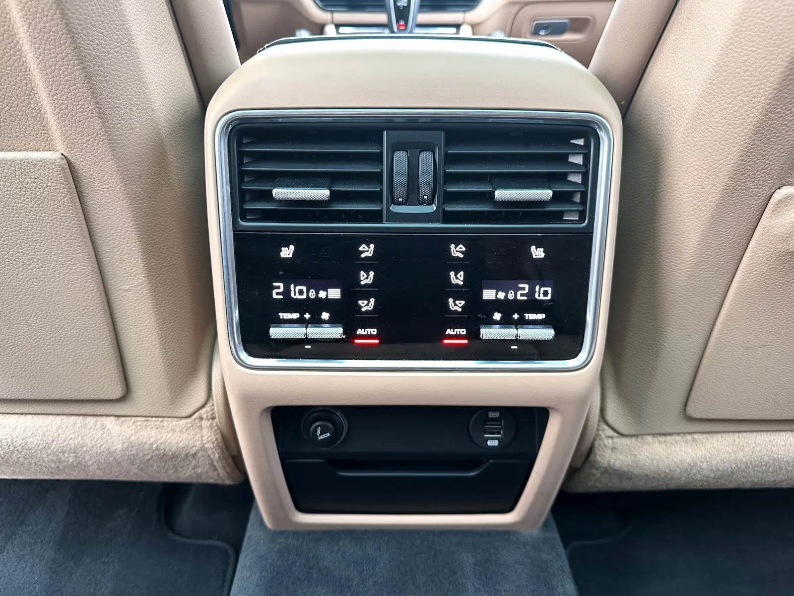 2018 Porsche Cayenne TURBO 549HP CARBON PANO MEMO 3360 BOSE 354q — 16
