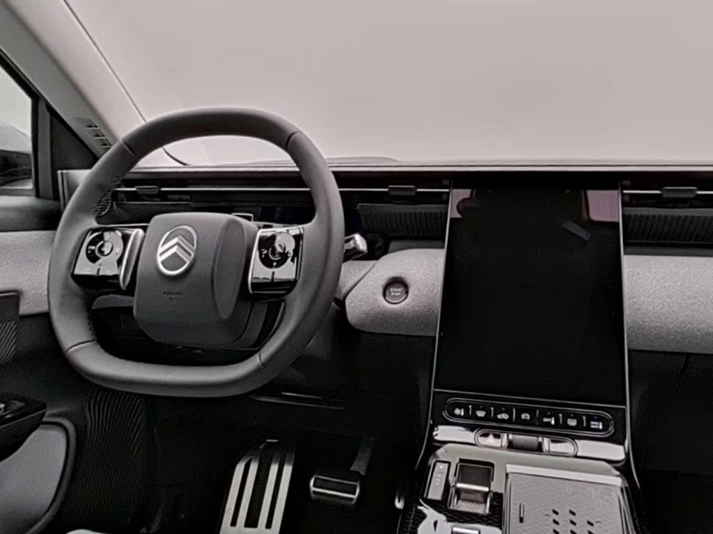 2025 Citroen C5 Aircross ELEKTRO — 11