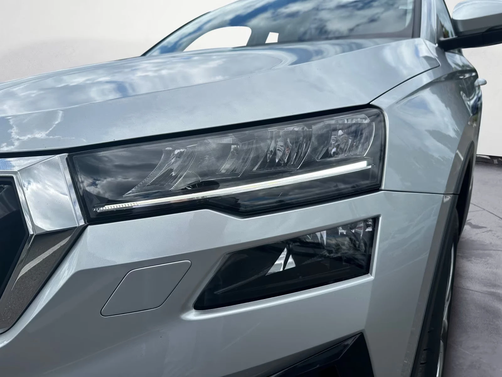 2024 Skoda Karoq 2.0TDI 116HP DSG STYLE ACC CPLAY 365q — 13
