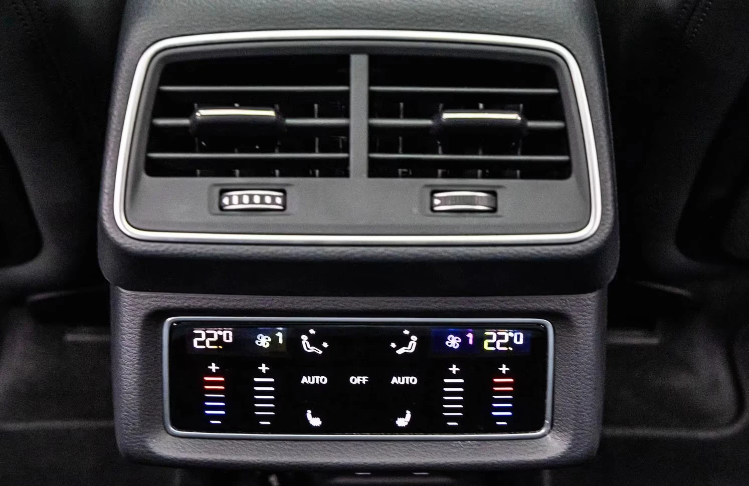 2024 Audi SQ8 e-tron 503HP BLACK MATRIX PANO 360 B&O HUD 369q — 16