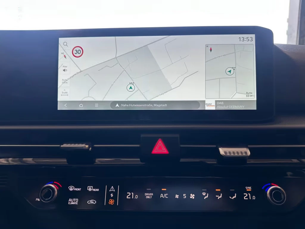 2026 Kia Sportage 1.6HEV 239HP VISION CAM NAVI LED KLESS DIGI 384q — 9