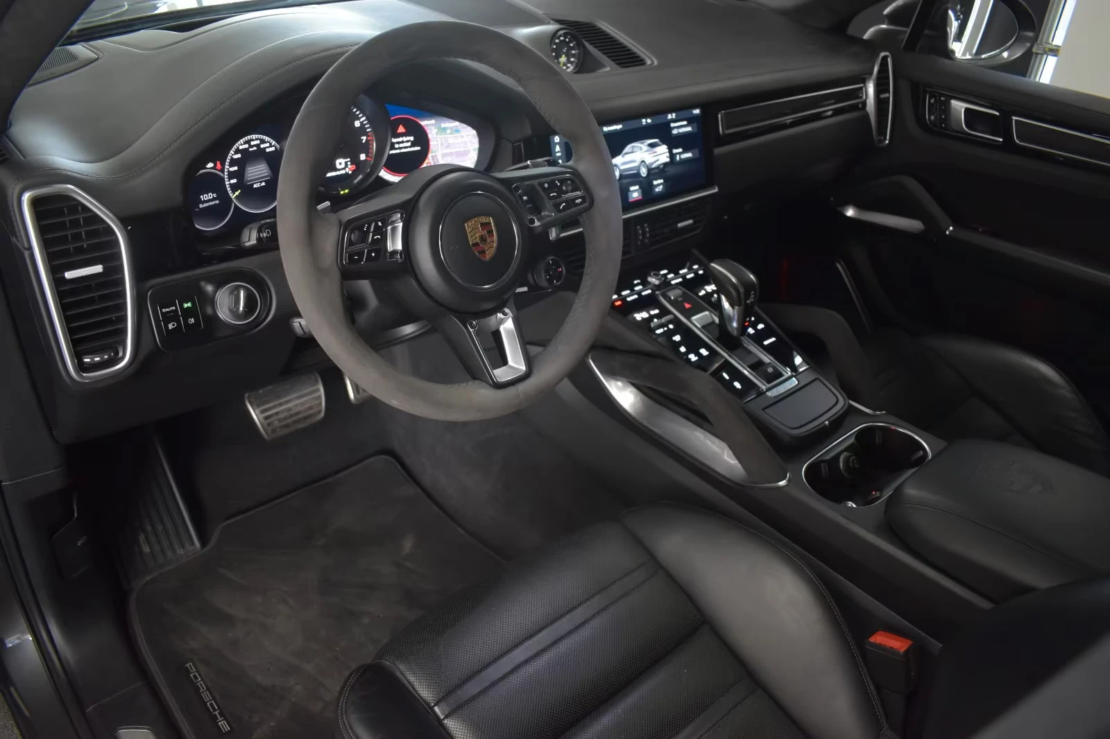 2020 Porsche Cayenne TURBO-S-E 680HP COUPE 360 TECHART PANO 484z — 9